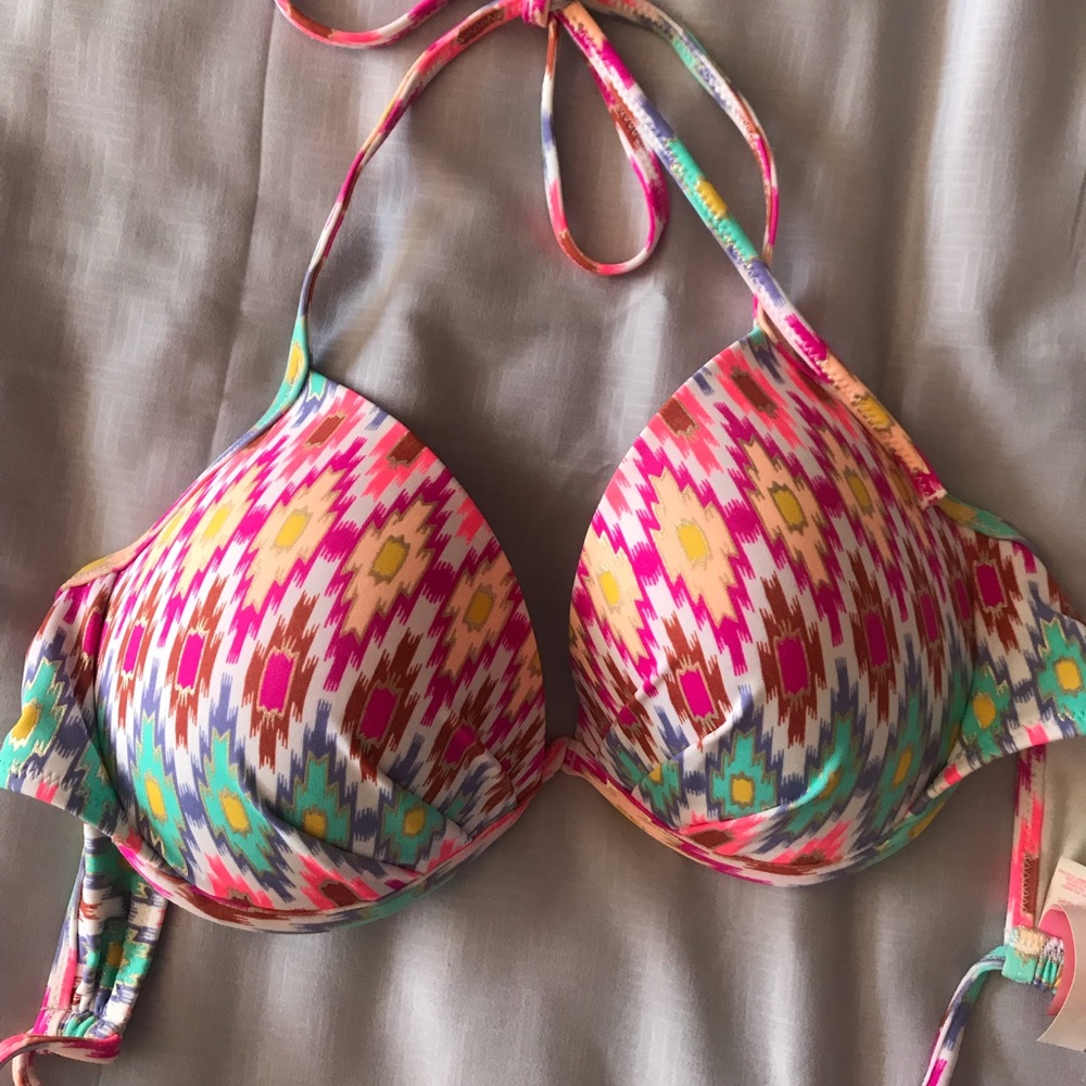 Victoria’s Secret push up bikini top. 36B